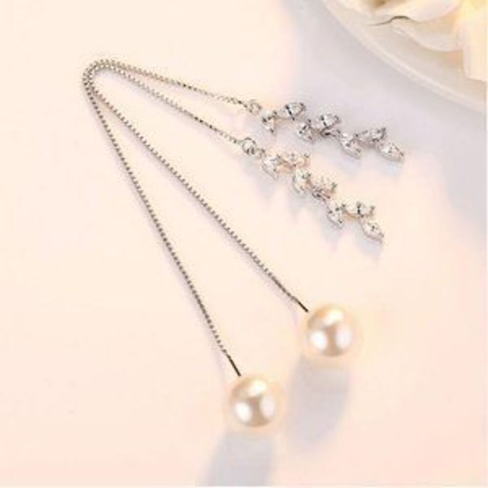 NEW Sterling Silver Pearl Diamond Leaf Earrings
